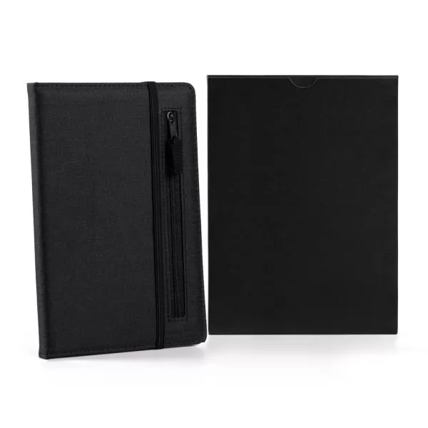 CADERNO FSC C/ PAUTA E ZÍPER - CAPA EM RPET PRETO - 14X21CM